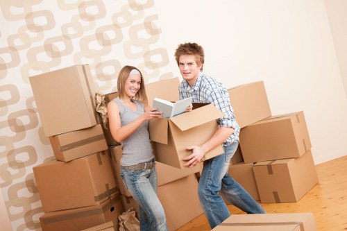 Service issue investigation in transport and moving work